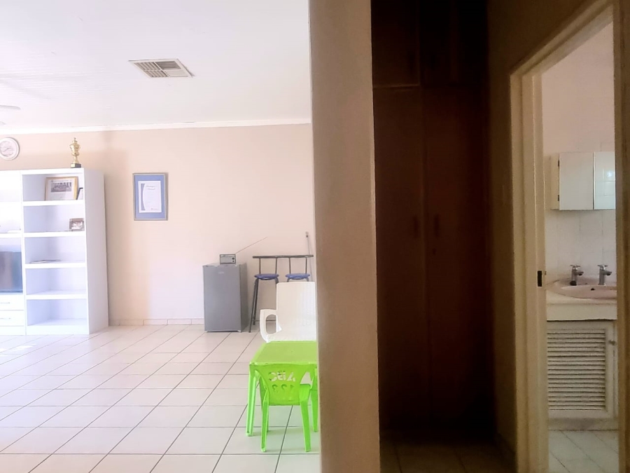2 Bedroom Property for Sale in Memorial Road Area Northern Cape